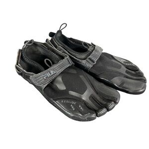 Fila Skele Toes Ez Slide Black Water Hiking Camping Trail Shoes Size 6